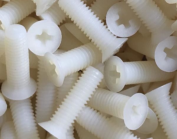 ISO9001 nylon Machinaal bewerkte Delen, Ongevulde Witte Nylon Schroeven
